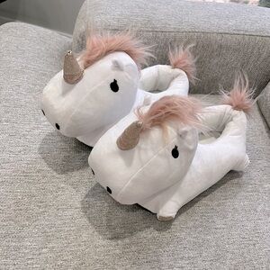 Unicorn slippers size medium. Brand new never worn rose gold and white